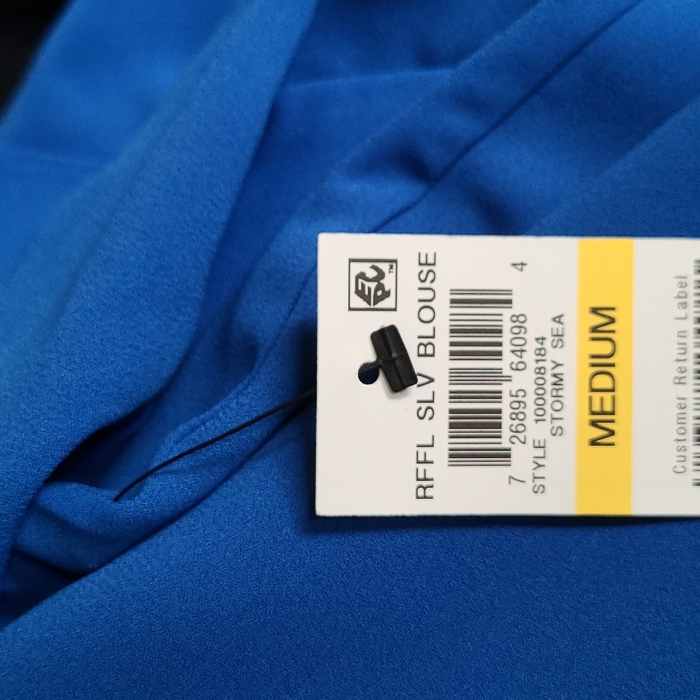 Alfani Blouse - Picture 5 of 5